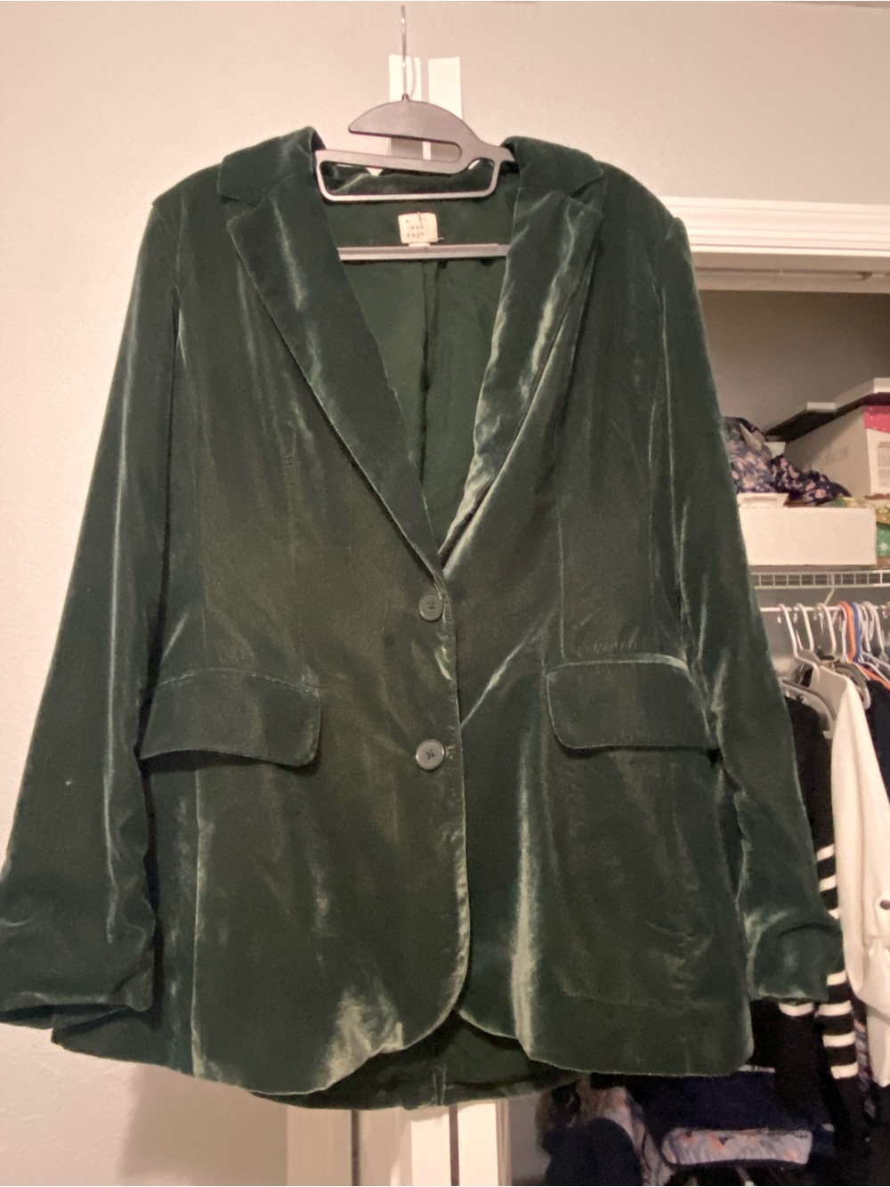 a new day Emerald Green Velvet Blazer - Picture 2 of 4